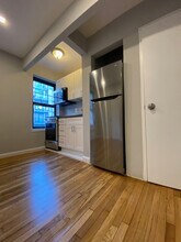 357 W 53rd St in New York, NY - Building Photo - Building Photo
