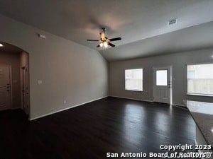 9229 Groff Lndg in Converse, TX - Building Photo - Building Photo