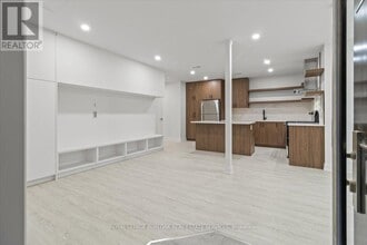 253 Federal St in Hamilton, ON - Building Photo - Building Photo