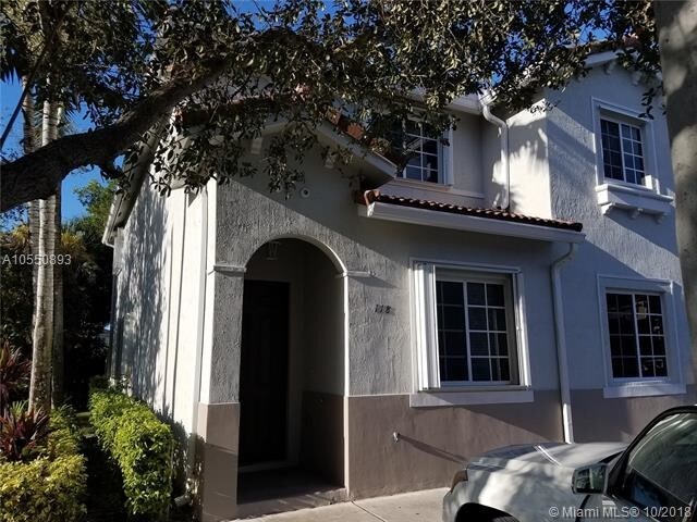 21201 NW 14th Pl-Unit -1-18 in Miami, FL - Building Photo