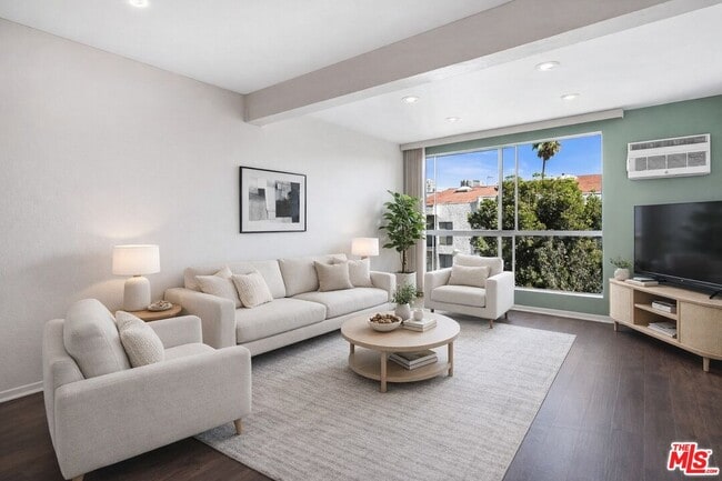 property at 1440 Veteran Ave