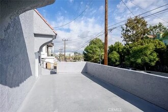 623 Brittania St in Los Angeles, CA - Building Photo - Building Photo