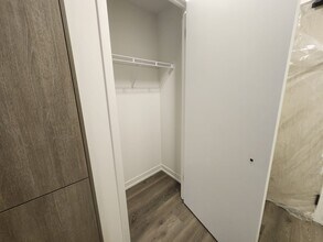 195 Commerce St in Vaughan, ON - Building Photo - Building Photo