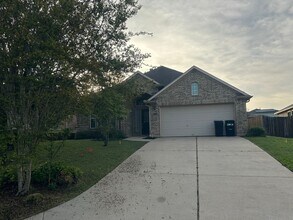 18712 Rosalea Way in Montgomery, TX - Building Photo - Building Photo