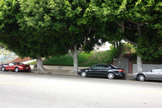 317 S Commonwealth Ave in Los Angeles, CA - Building Photo - Building Photo