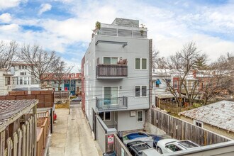 Lanier Condos in Washington, DC - Foto de edificio - Building Photo