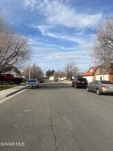 39335 Rockcliff Ct in Palmdale, CA - Building Photo - Building Photo