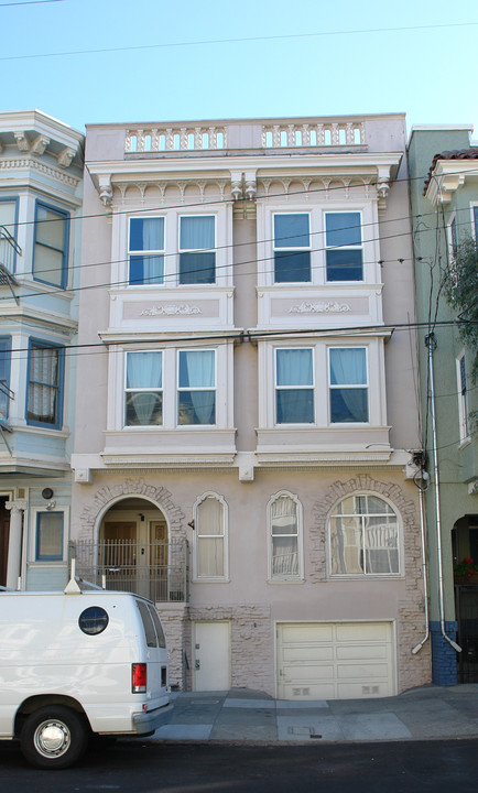 648-652 Cole St in San Francisco, CA - Building Photo