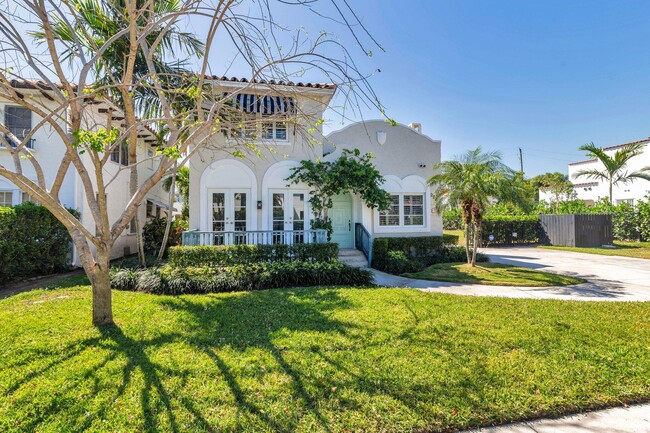 property at 222 Greenwood Dr