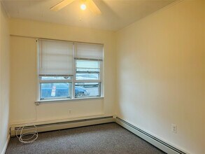 38 Lake St in Highland Falls, NY - Building Photo - Building Photo