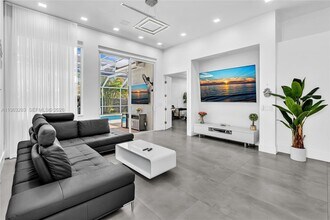 5851 NW 125th Terrace in Coral Springs, FL - Building Photo - Building Photo