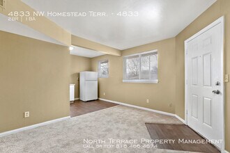 4833 NW Homestead Terrace-Unit -4833 in Riverside, MO - Building Photo - Building Photo