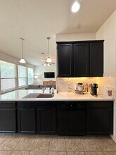 2209 Nestlewood Dr in Austin, TX - Building Photo - Building Photo