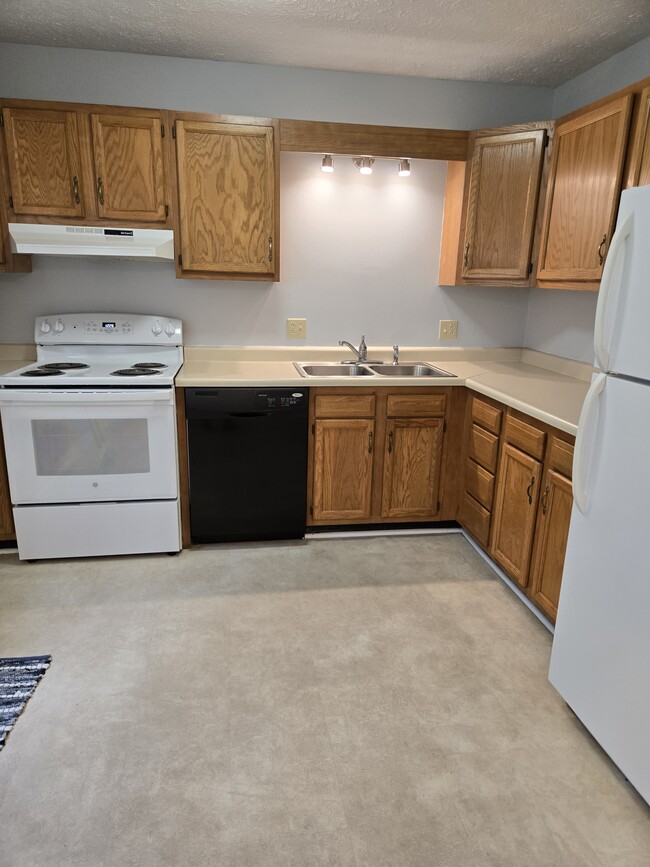 property at 1503 5th St
