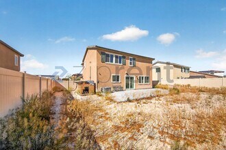 4364 E Ave J6 in Lancaster, CA - Building Photo - Building Photo