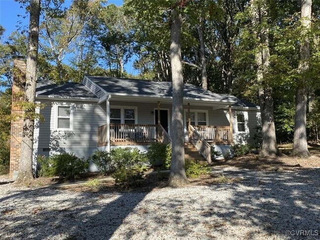 property at 3856 River Rd W