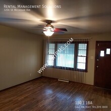 3206 SE Michigan Ave in Topeka, KS - Building Photo - Building Photo