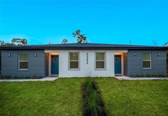 property at 2252 Fernwood St
