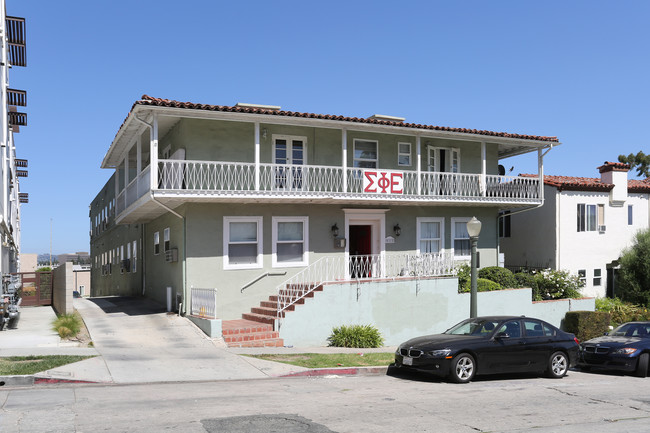 522 Landfair Ave in Los Angeles, CA - Building Photo - Building Photo