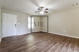 4748 Bartlett Rd in Forest Park, GA - Building Photo - Building Photo
