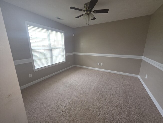 221 Audubon Dr in Raeford, NC - Building Photo - Building Photo