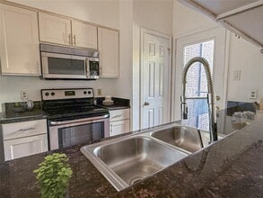 700 S 1st St in Austin, TX - Building Photo - Building Photo