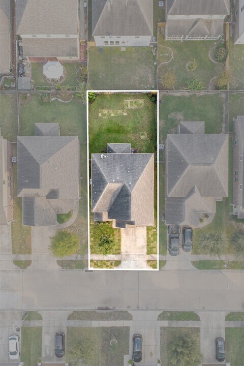 3326 Coopers Ridge Way in Houston, TX - Foto de edificio