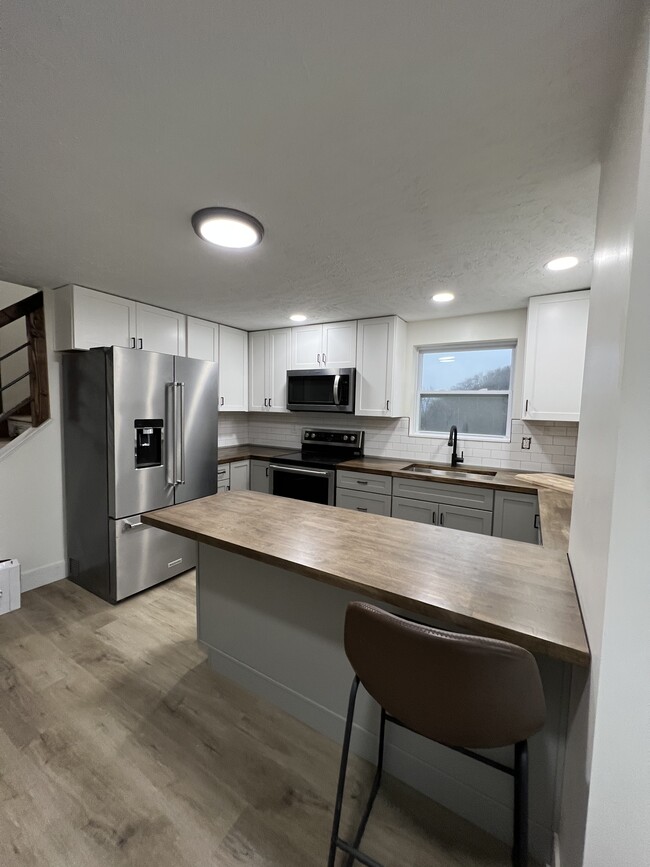 property at 106 Ralston Rd