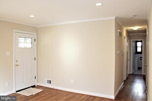 4712 Topping Rd in Rockville, MD - Building Photo