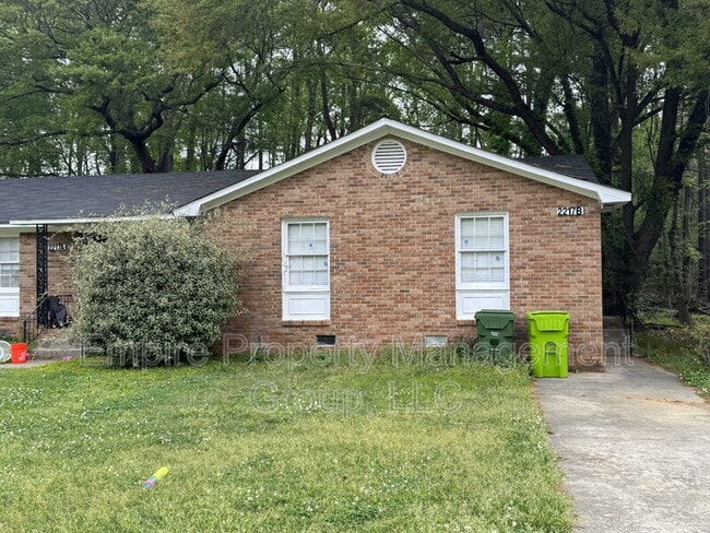 property at 2217 Apple Valley Rd