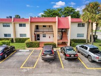 170 Lake Carol Dr in West Palm Beach, FL - Foto de edificio - Building Photo