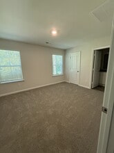 105 1st St in Pendleton, SC - Building Photo - Building Photo