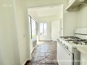 858 N La Fayette Park Pl in Los Angeles, CA - Building Photo - Building Photo