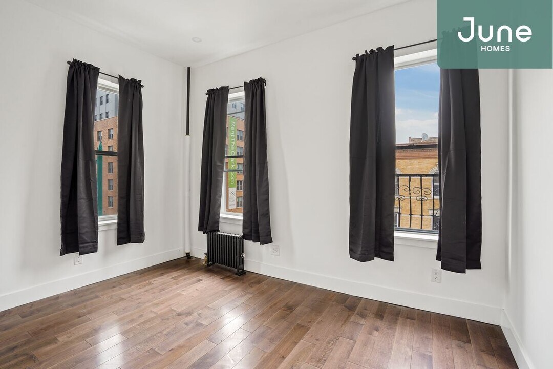 1290 Nostrand Ave-Unit -D in New York, NY - Building Photo