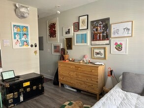 3116 N Milwaukee Ave, Unit 3W in Chicago, IL - Foto de edificio - Building Photo