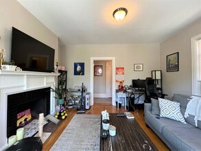 63 Dana St, Unit 3 in Cambridge, MA - Building Photo - Building Photo