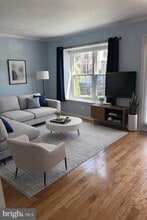 105 Bradbury Rd in Brookhaven, PA - Building Photo - Building Photo