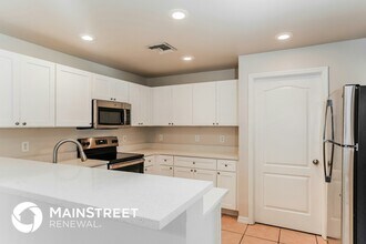 1012 NW 15th Ave in Cape Coral, FL - Building Photo - Building Photo