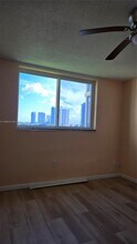 2920 Point E Dr in Aventura, FL - Building Photo - Building Photo