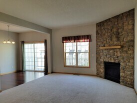2407 Foxglove Cir in Hudson, WI - Building Photo