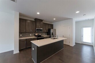 898 Ambient Way in Atlanta, GA - Building Photo - Building Photo