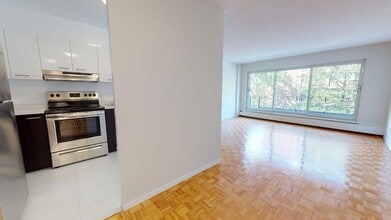 5160 Gatineau in Montréal, QC - Building Photo - Building Photo