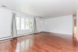 581 General Steuben Rd in King of Prussia, PA - Building Photo - Building Photo
