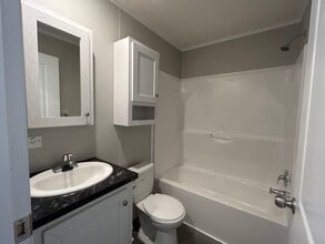 2476 Pajot Rd in Kawkawlin, MI - Building Photo - Building Photo