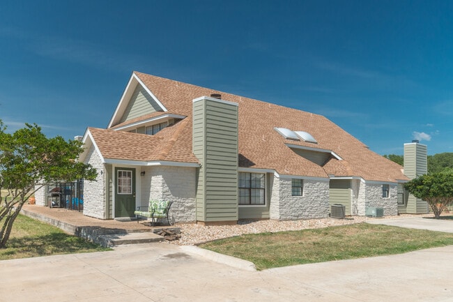 200 Butler Ranch Rd, Unit Apt 2C