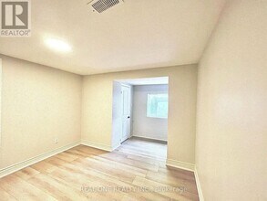 65 Dewlane Dr in Toronto, ON - Building Photo - Building Photo