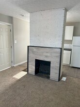 17 5th St, Unit 17 in Roseville, OH - Building Photo - Building Photo