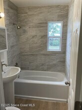 1060 Olive St in Cocoa, FL - Building Photo - Building Photo