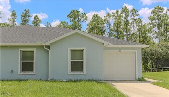 309 Norwalk Ave in Lehigh Acres, FL - Building Photo