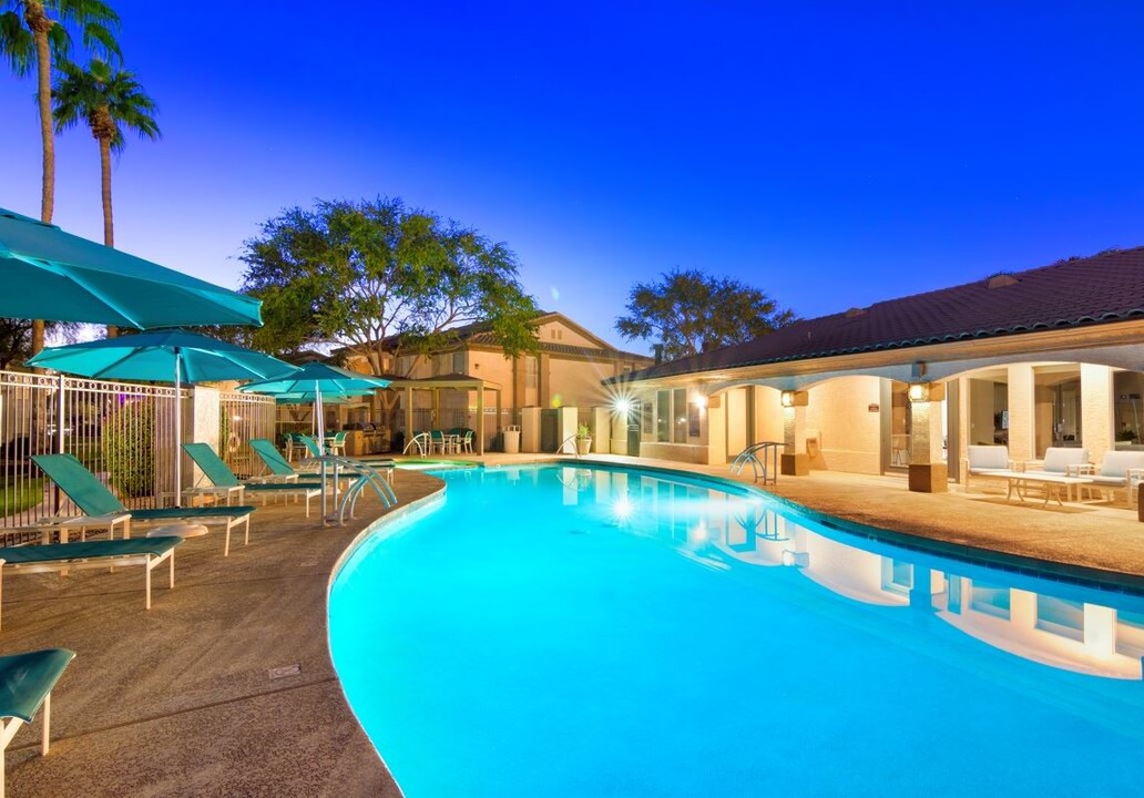 Ocotillo Bay Apartments in Chandler, AZ - Foto de edificio